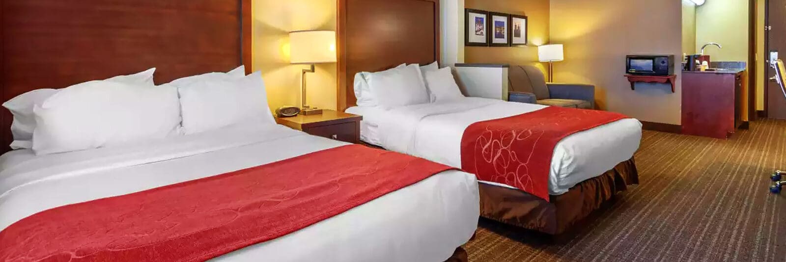 Comfort Suites queen beds